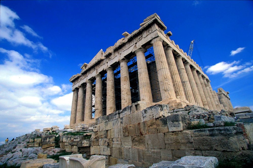 Туристический поток в Грецию в 2017 году показал слабый рост