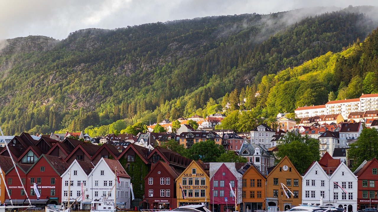 В Норвегии могут повысить процентные ставки чтобы сдержать цены на недвижимость