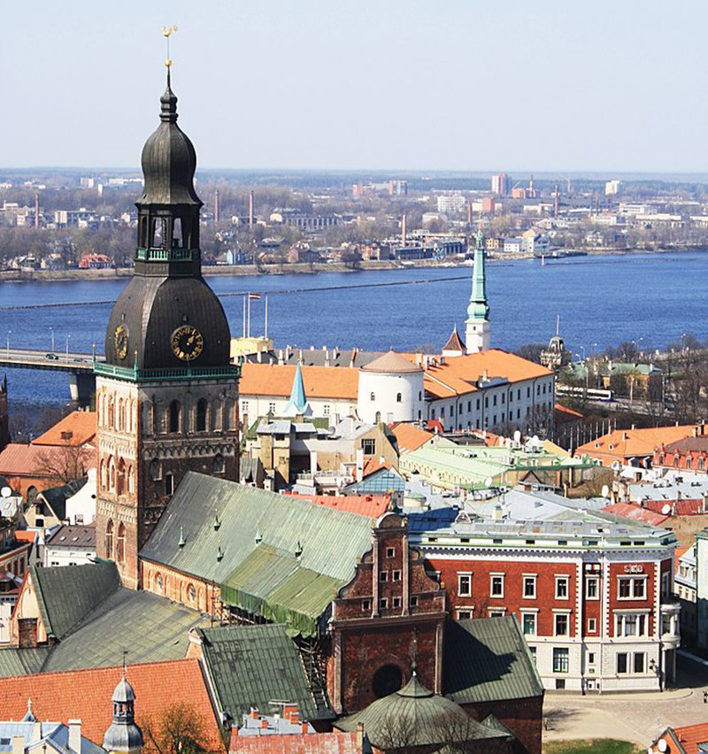 Латвия может выслать из страны 6000 россиян