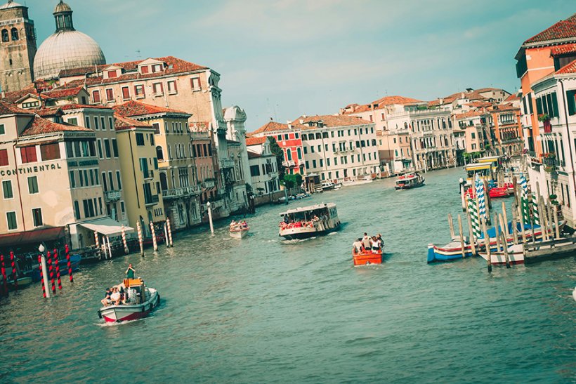 Венеция вводит бронирование визитов и плату за въезд