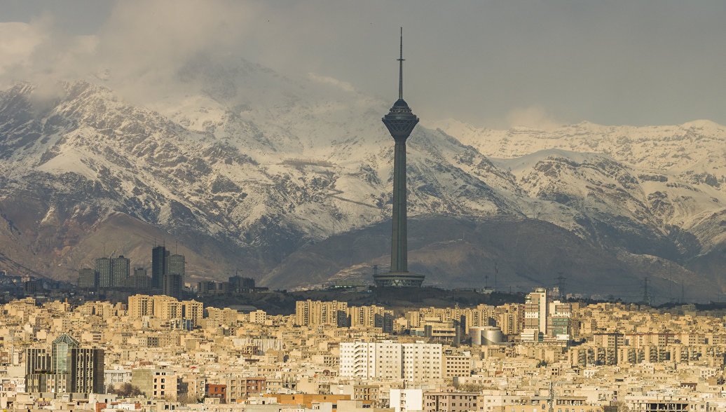 На фоне массовых беспорядков в Иране власти пытаются привлечь в страну инвесторов и туристов
