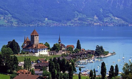 Цены на недвижимость Швейцарии продолжают расти
