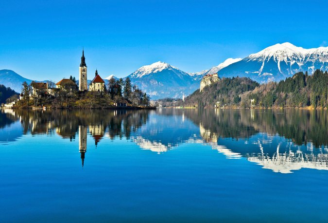 Сколько туристов приняла Словения в январе 2018?