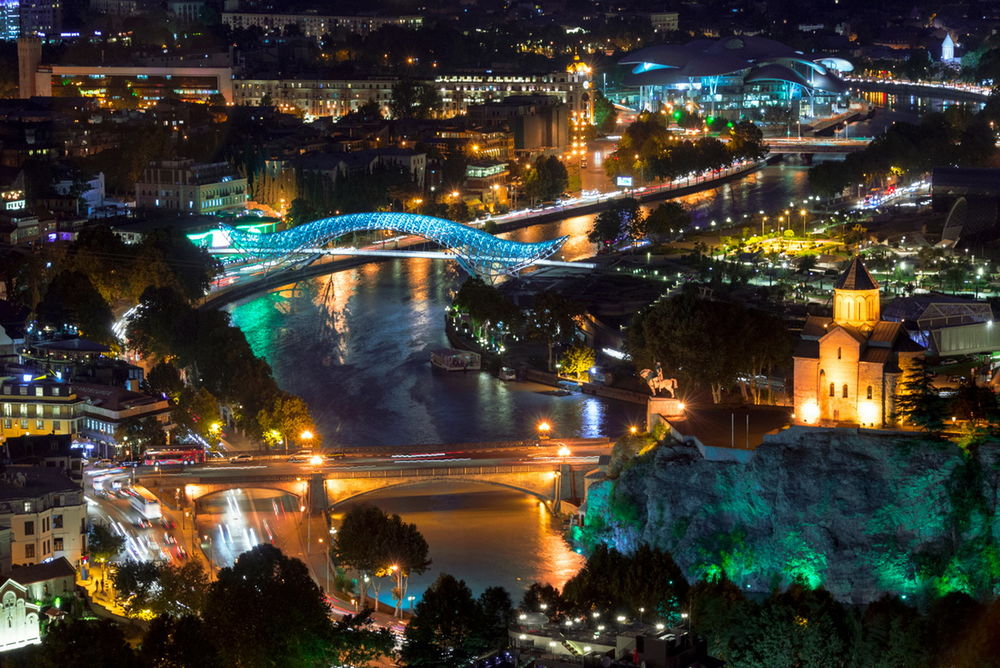 В Тбилиси создают «ночную экономику»