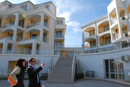 ОСТОРОЖНО: Аферы с недвижимостью для болгарских нотариусов остаются безнаказанными
