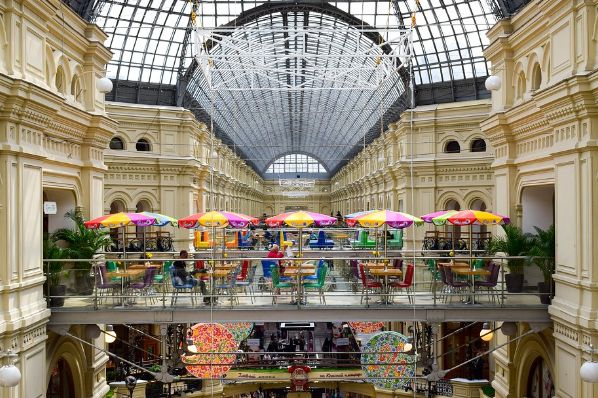 Москва догоняет Питер по плотности торговых центров: анализ рынка торговых площадей за первую половину 2018 года