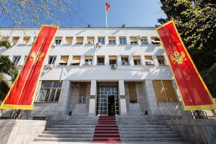 Откуда деньги? Владельцев черногорской недвижимости хотят обязать доказывать чистоту происхождения денег