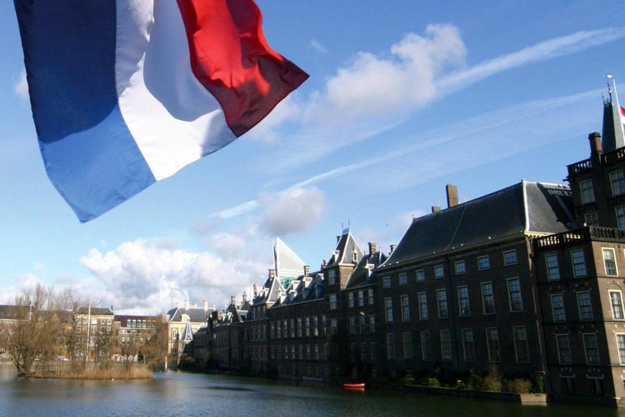 Жители Амстердама уезжают из города, их вытесняют иностранцы, скупающие недвижимость