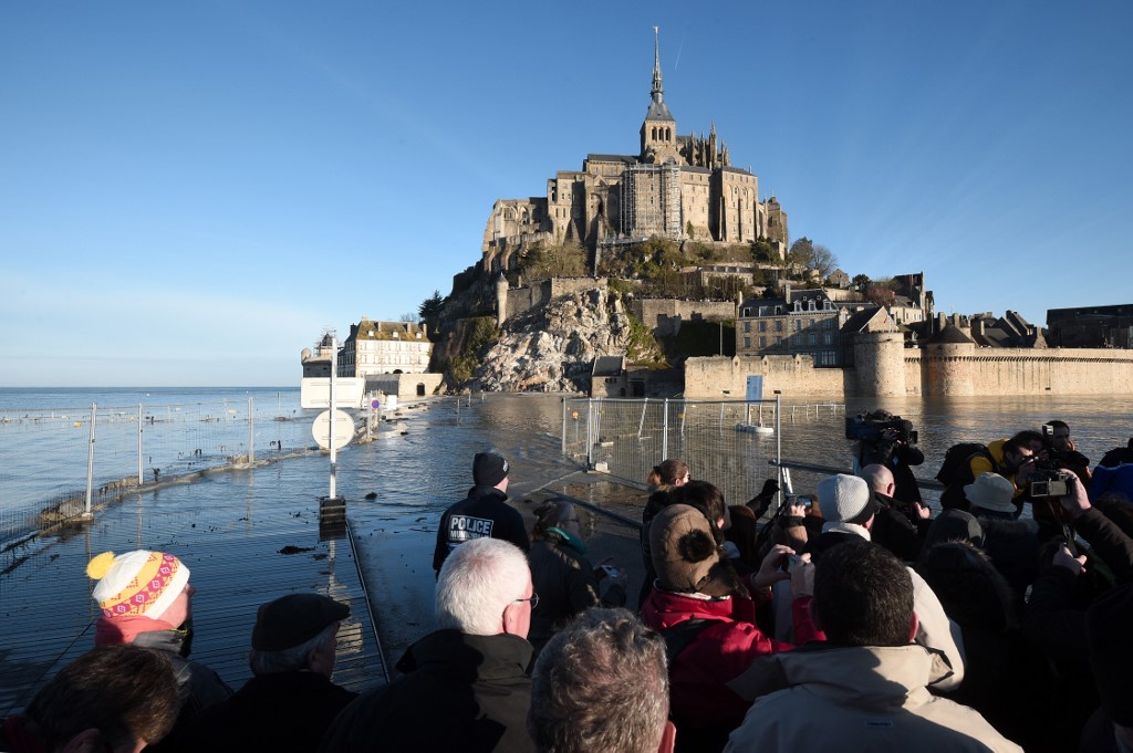 «Желтые жилеты» не помешали Франции побить мировой туристический рекорд