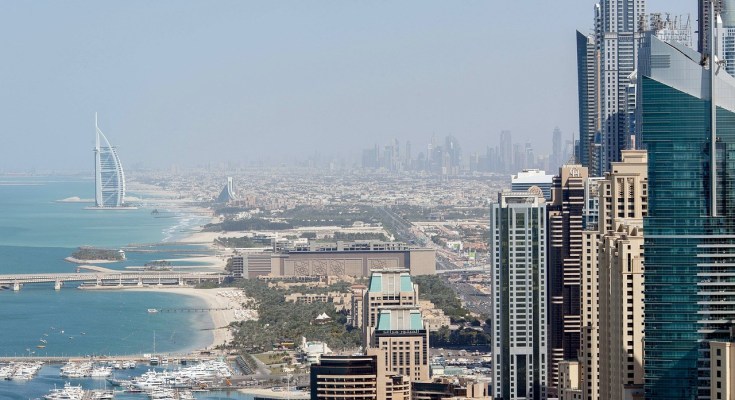 Цены на недвижимость в Дубае катастрофически падают