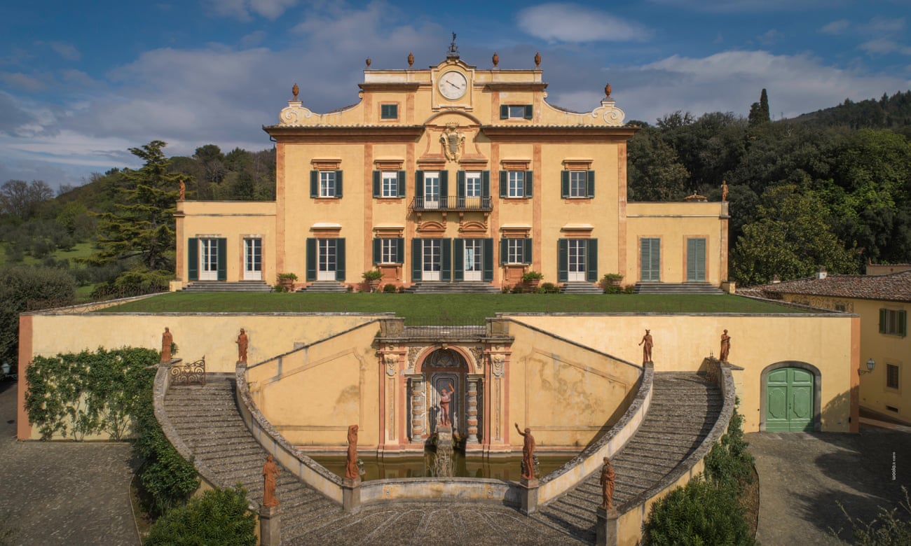 Богатые иностранцы массово скупают дорогую недвижимость в Италии