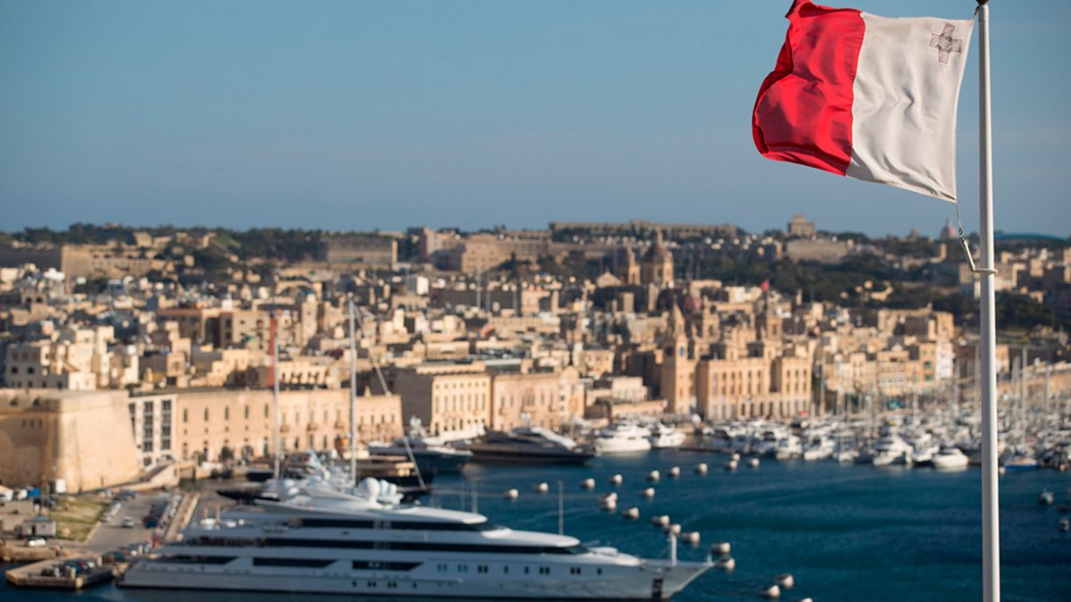 Мальта будет бороться за программу «золотых паспортов»