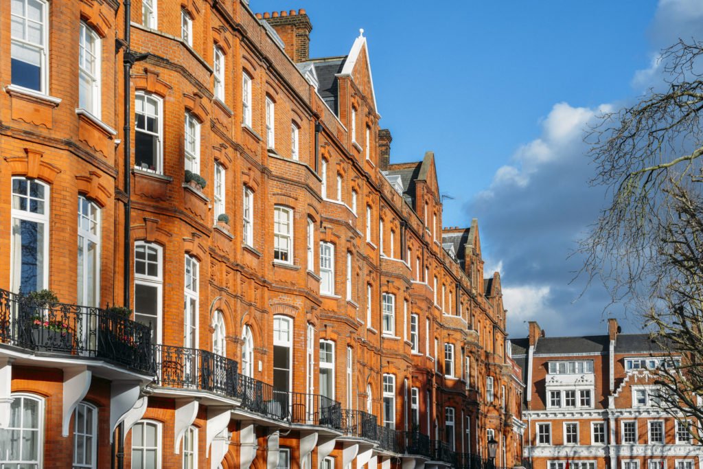 Британскую недвижимость все чаще используют для отмывания денег
