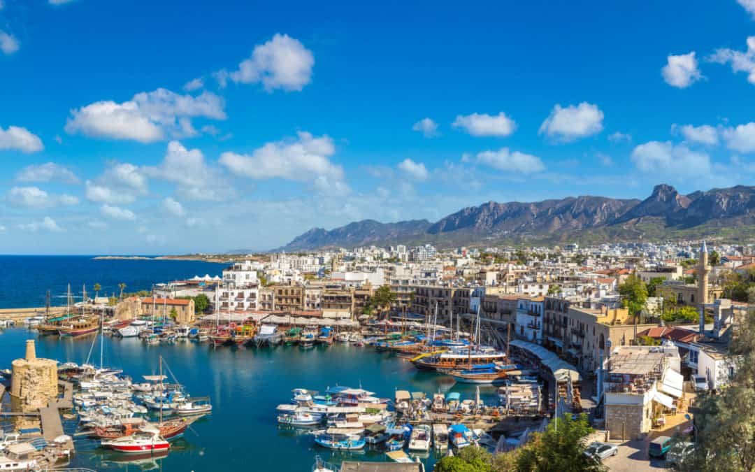 С 1 марта Кипр открывает границы для туристов