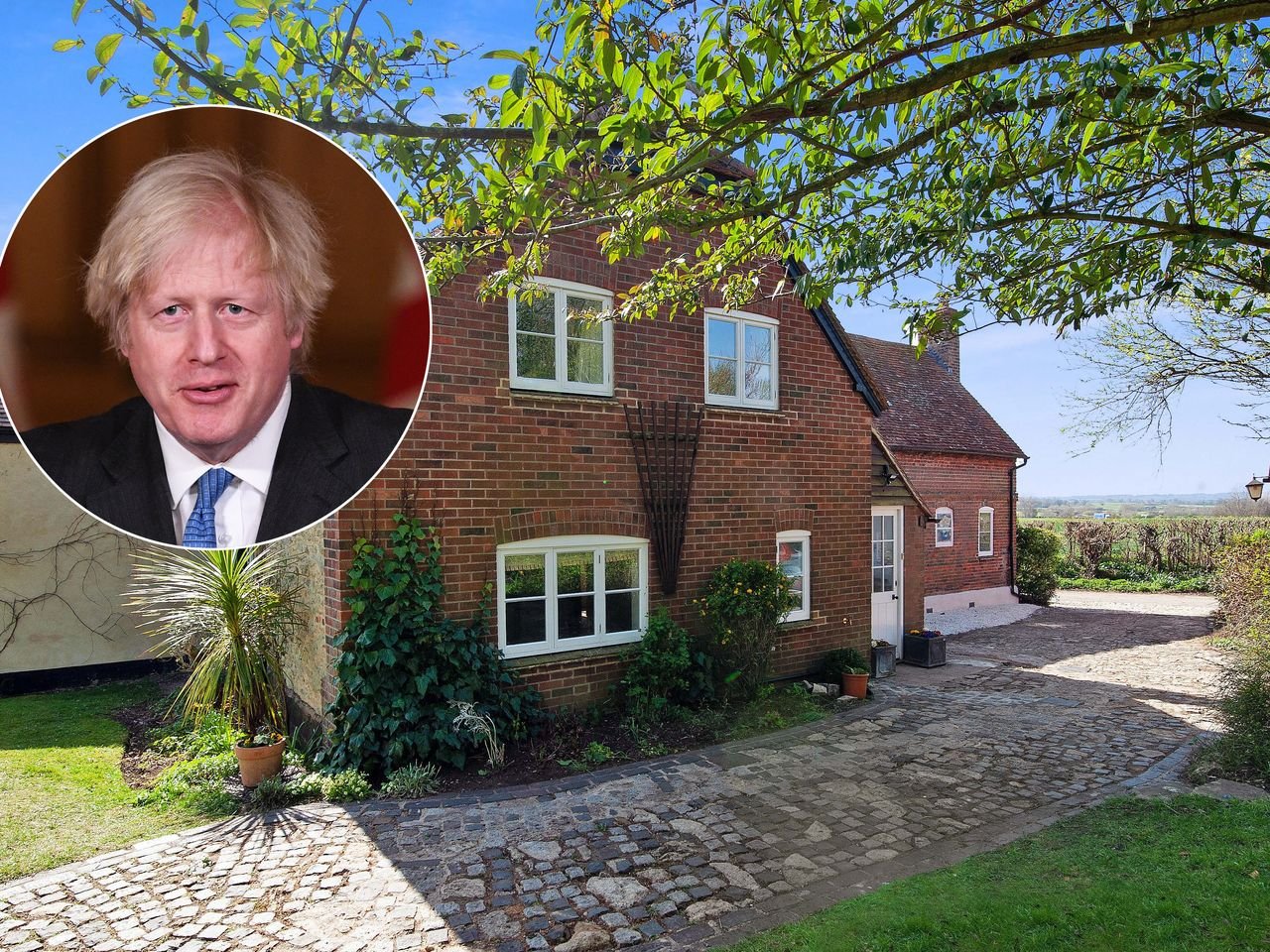 Премьер-министр Великобритании решил подзаработать на дорожающем загородном жилье