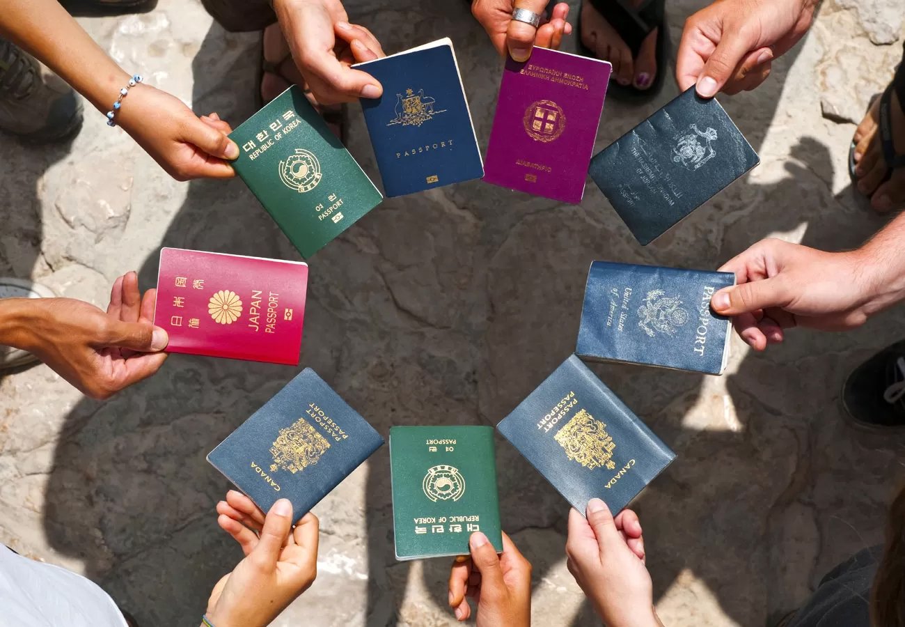 ТОП-12 лучших паспортов мира в 2022 году