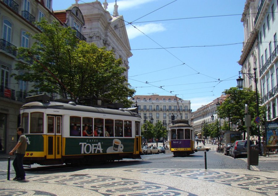 Португалия смягчила визовые правила для иностранных работников