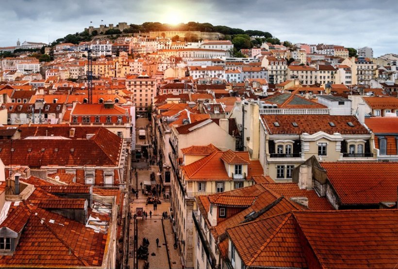 В Португалии снизилось количество заявок на золотую визу