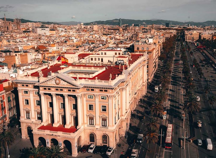 В Каталонии могут отменить туристические лицензии на 100 тысяч квартир