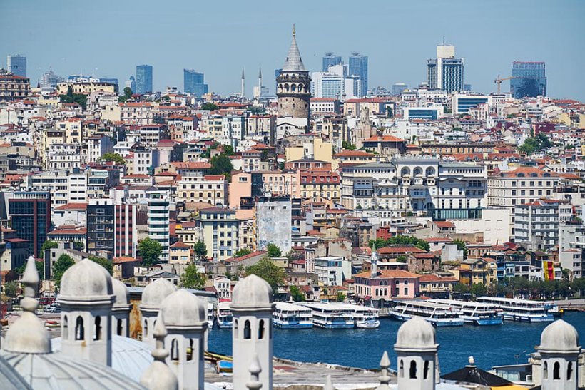 Почти треть населения Турции арендует жилье