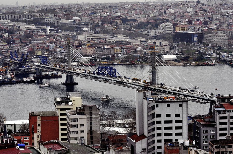 В Турции сократился объем инвестиций и началось снижение цен на вторичное жилье