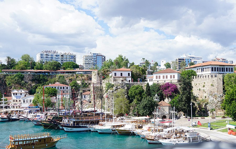 В Турции одобрили новые правила по краткосрочной аренде жилья — новые ограничения