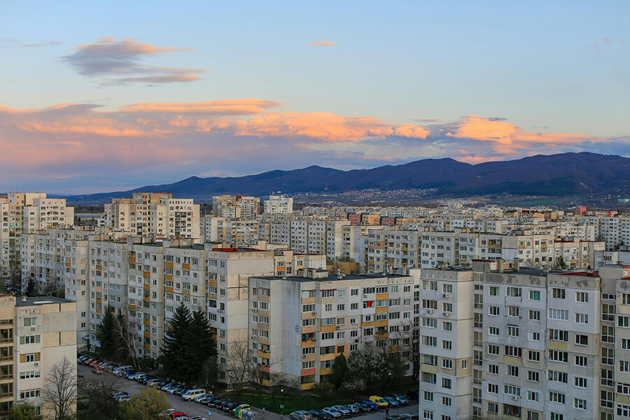 Real Estate Buyers in Bulgaria Demand Price Reductions