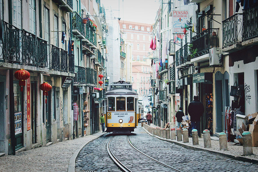 Portugal to Restrict Job-Seeking Visas to Highly Skilled Migrants Only