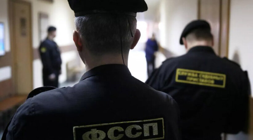 Выезд за границу с долгами: в России хотят повысить порог ограничений