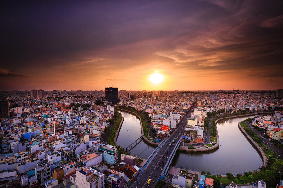 Vietnam Approves Dual Citizenship Law