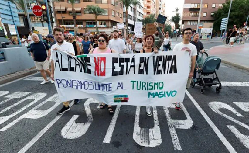 Испания против туристов: Аликанте присоединился к волне протестов