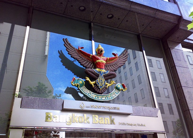 Thai Banks Stop Opening Accounts for Tourists