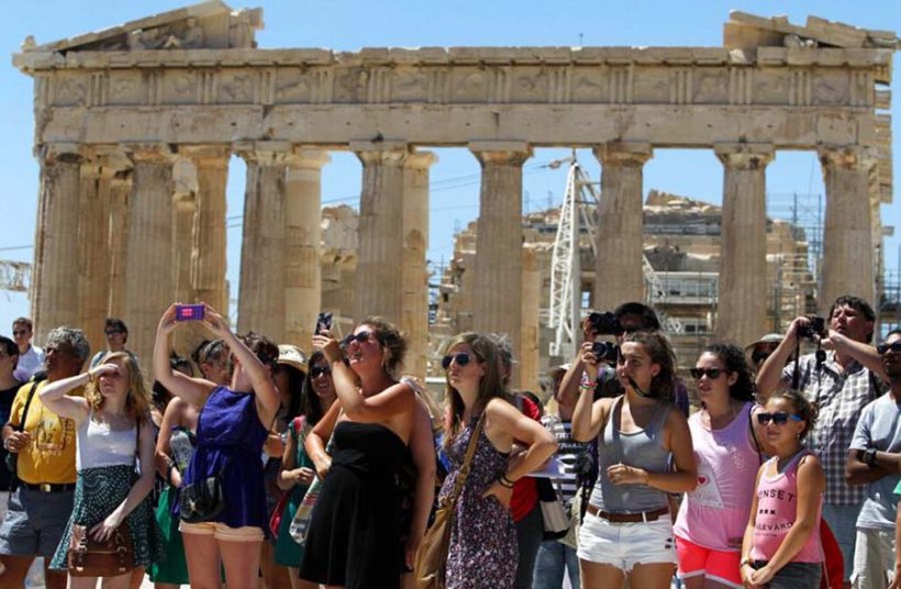 Greece boosts tourism revenues thanks to Germany, the US, and the UK