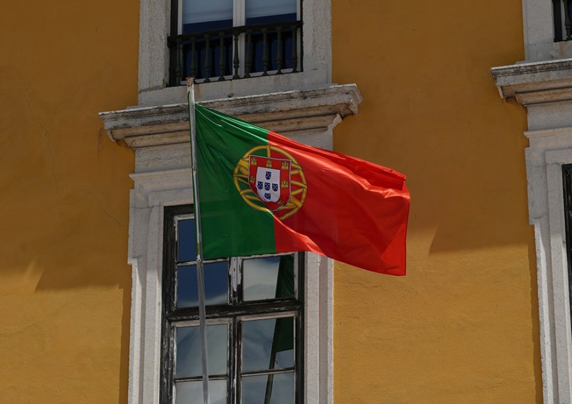 Десять лет до паспорта: новые правила гражданства в Португалии Десять лет до паспорта: новые правила гражданства в Португалии