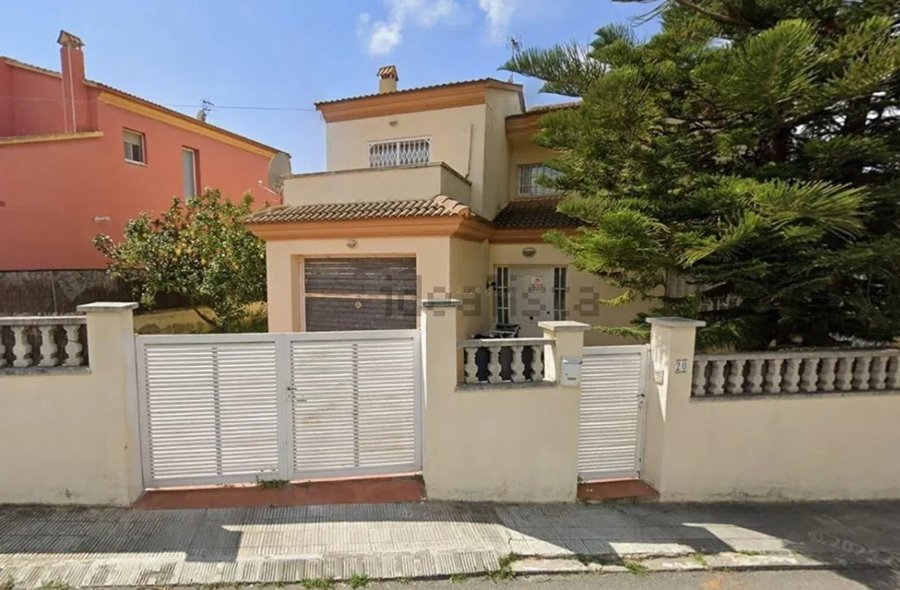 В Испании продают жилье с окупасами