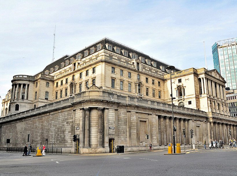 Банк Англии рассматривает продажу активов
