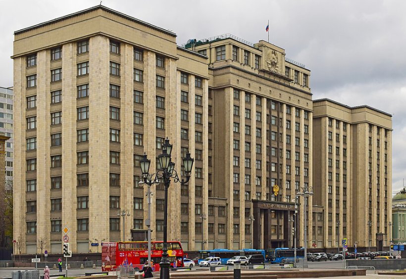 В Госдуме предложили запретить въезд для судимых иностранцев