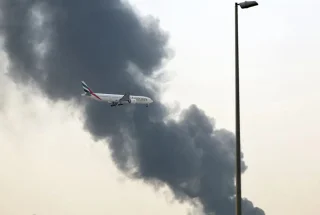 Дубай остановил полёты иностранных авиакомпаний после атаки дронов