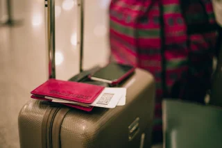 How to Travel Safely With Valuables