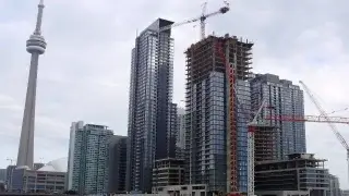 Канадское жилье подешевело, но недоступно