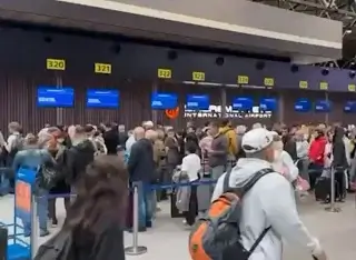 Drone attack disrupts Moscow airports: over 500 flights delayed and cancelled