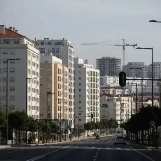 Portugal Debates a Housing Bubble