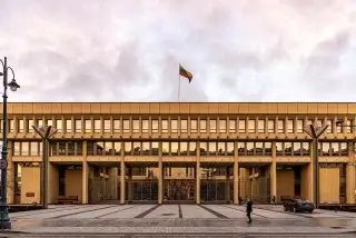 Литва готовит новые ограничения для россиян и белорусов