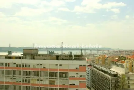 Двухуровневая квартира дуплекс в центре Лиссабона — доходность €39 тысяч в год