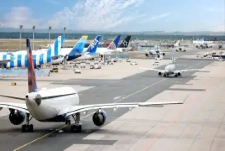 Доходы аэропортов отстают от восстановления трафика