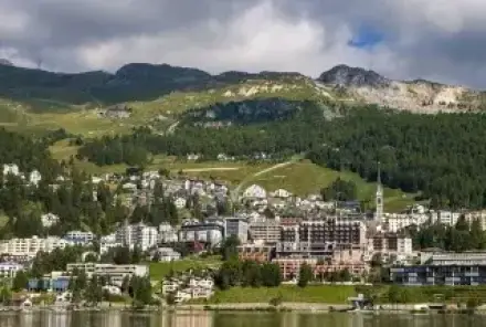 Швейцария вновь спорит о налогах на богатых