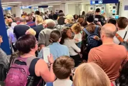 Новые правила въезда вызвали хаос в аэропортах Европы и задержки рейсов