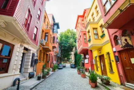 Иностранцы уходят с рынка недвижимости Турции: продажи жилья упали на 20%