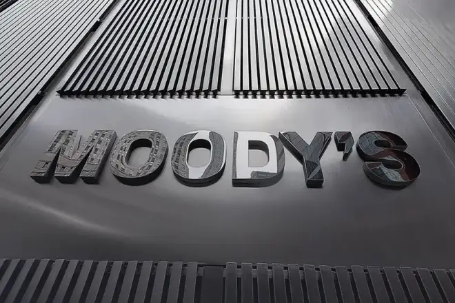 Moody's улучшило прогноз по рейтингу Грузии до «стабильного»