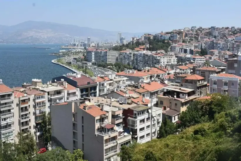 Foreign Home Sales in Türkiye Hit Nine-Year Low